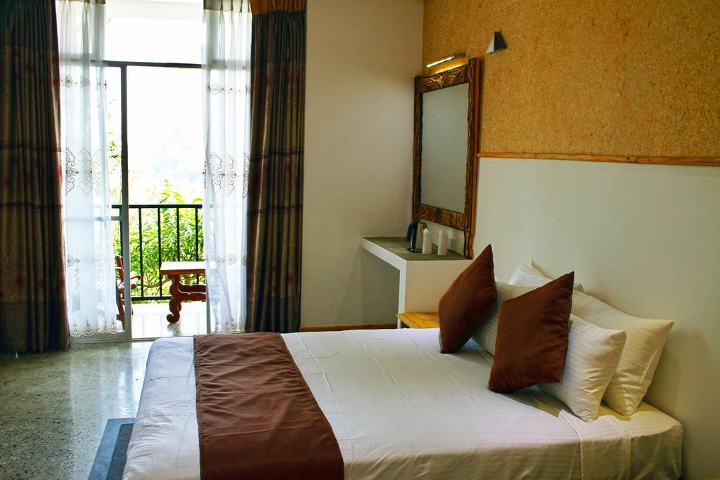 The Tenth Hotel Ella Phòng bức ảnh