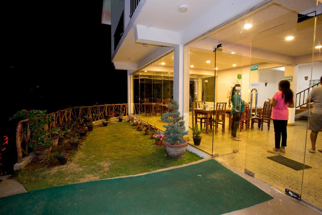 The Tenth Hotel Ella Ngoại thất bức ảnh