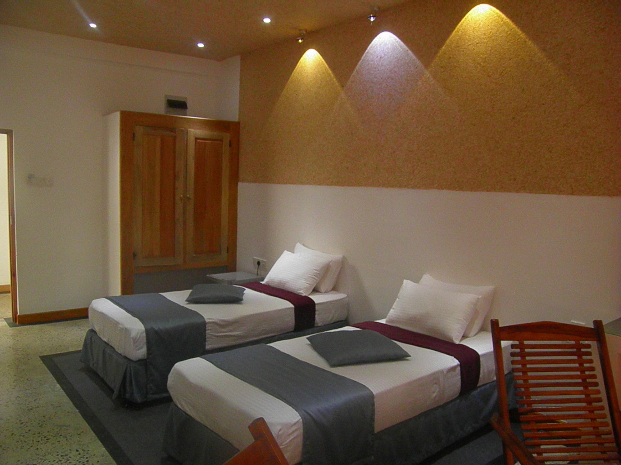 The Tenth Hotel Ella Ngoại thất bức ảnh